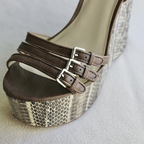 KORS Michael Kors Wedge Sandals - Picture 7 of 9